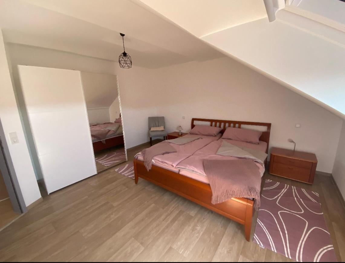 Apartment Am Rathausberg Schiffweiler